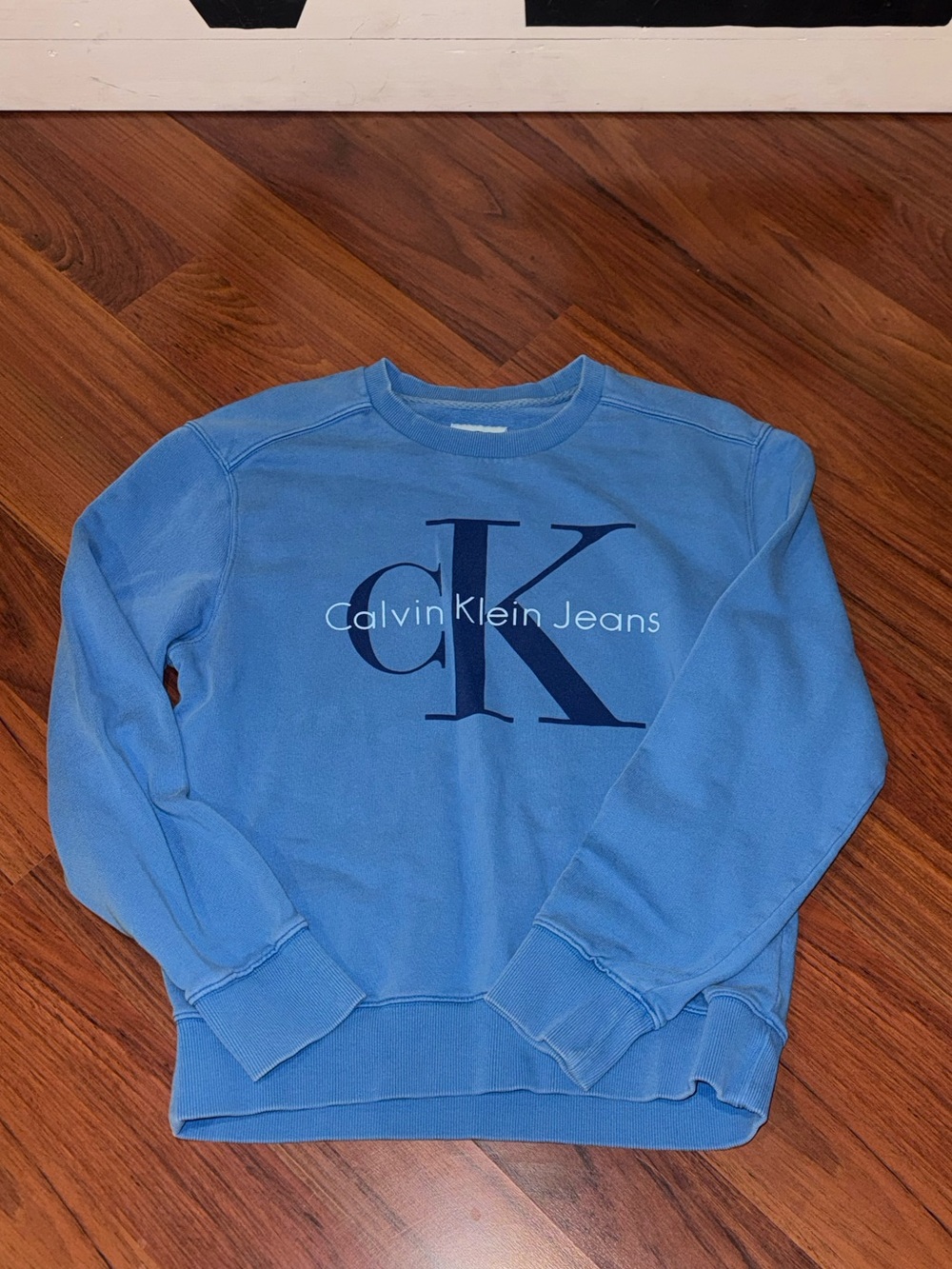 FREE Calvin Klein Logo Sweatshirt Blue Size Medium Bloomingdales $88
